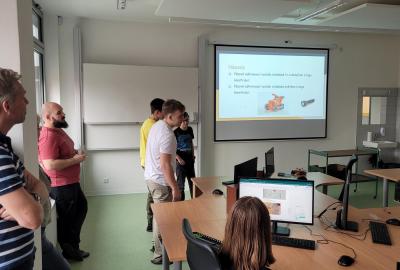 Projekty s roboty Edison