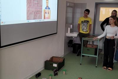 Projekty s roboty Edison