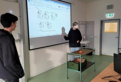 Projekty s roboty Edison
