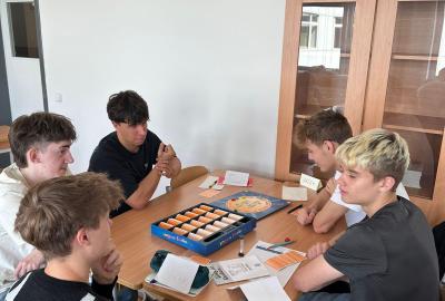 Games in English (jaro 2025)