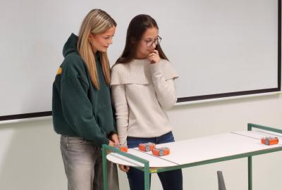 Projekty s roboty Edisony