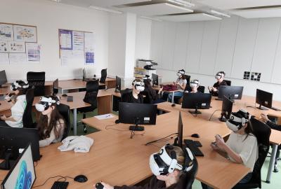 Škola v jiné dimenzi: Vstupujeme do VR