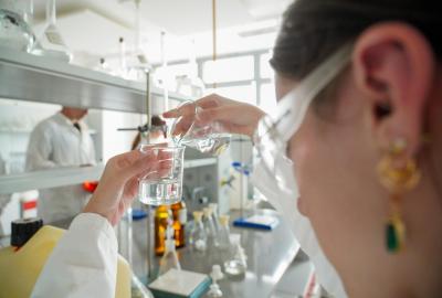 Aula, odborné učebny, laboratoře a školní minipivovar