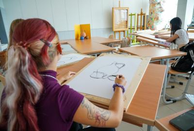 Aula, odborné učebny, laboratoře a školní minipivovar