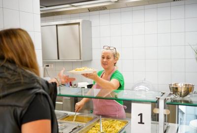 Jídelna a zázemí
