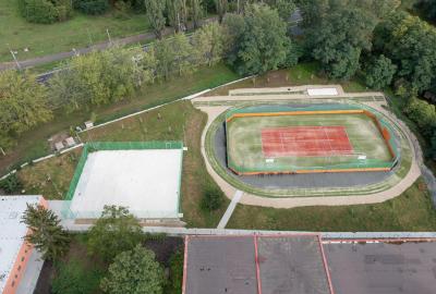 Tělocvičny, sportoviště a posilovna
